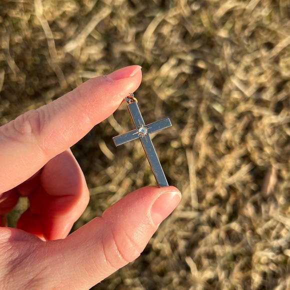 Gold Tone Cross Pendant - Picture 7 of 11